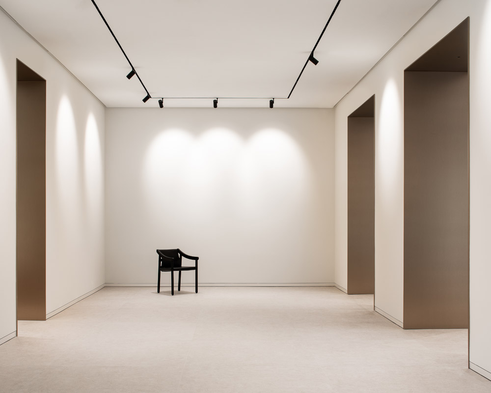Opera Gallery